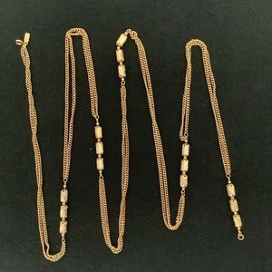 Vintage MONET gold tone necklace or belt.